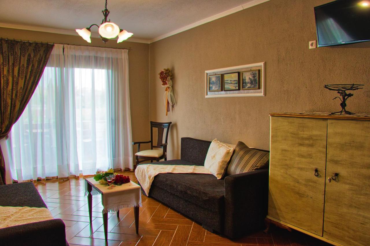 Villa Doxa Sarti Ngoại thất bức ảnh